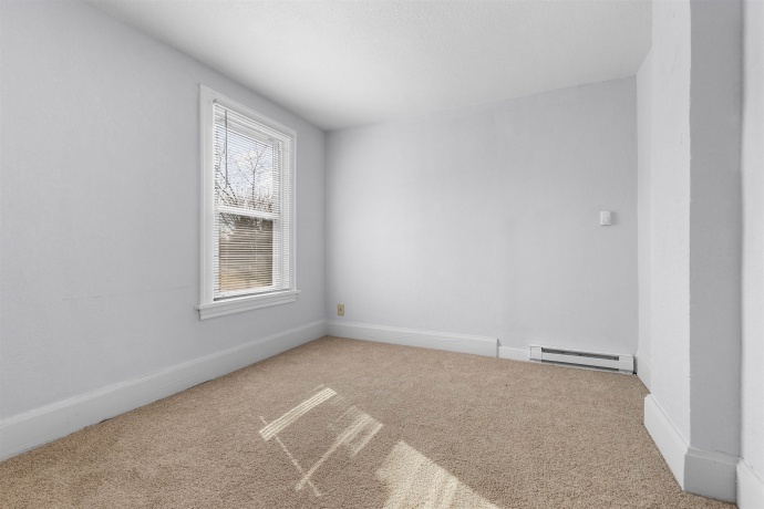 2126 9th, ROCKFORD, Illinois 61104, 3 Bedrooms Bedrooms, ,2 BathroomsBathrooms,House,For Sale,9th,202601064