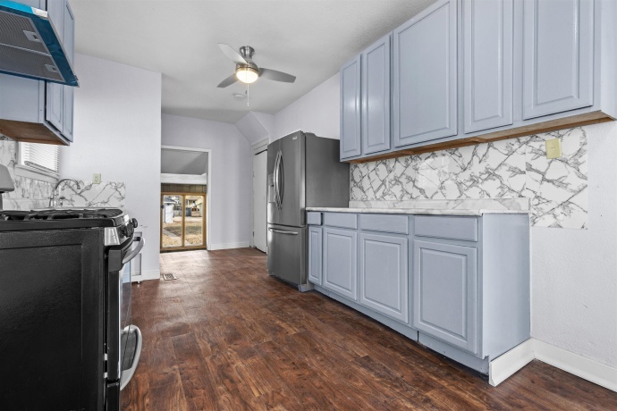 2126 9th, ROCKFORD, Illinois 61104, 3 Bedrooms Bedrooms, ,2 BathroomsBathrooms,House,For Sale,9th,202601064