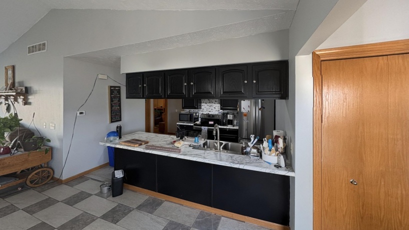 15541 Finley, SOUTH BELOIT, Illinois 61080, 2 Bedrooms Bedrooms, ,2 BathroomsBathrooms,Condominium,For Sale,Finley,202601066