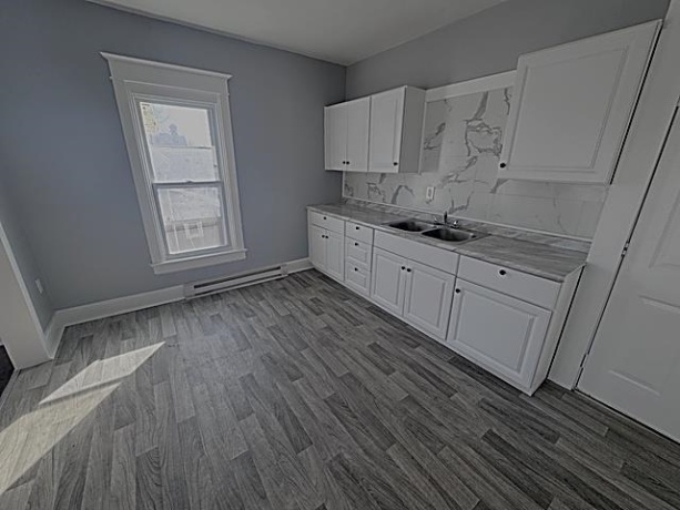 1611 4TH, ROCKFORD, Illinois 61104, ,2 Units,For Sale,4TH,202601067