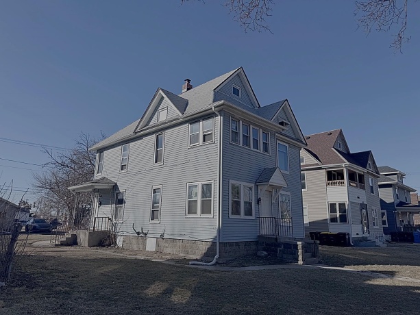 1611 4TH, ROCKFORD, Illinois 61104, ,2 Units,For Sale,4TH,202601067