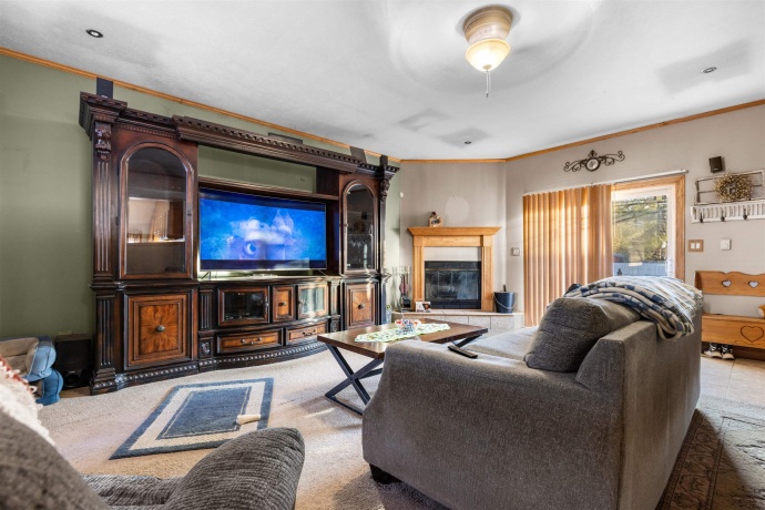 916 Berylan, BELVIDERE, Illinois 61008, 4 Bedrooms Bedrooms, ,1 BathroomBathrooms,House,For Sale,Berylan,202601069