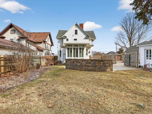 14 HARLEM, FREEPORT, Illinois 61032, 3 Bedrooms Bedrooms, ,1 BathroomBathrooms,House,For Sale,HARLEM,202601070