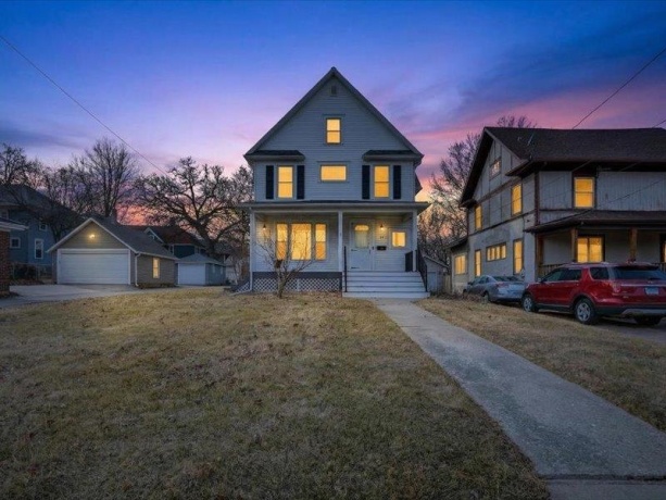 14 HARLEM, FREEPORT, Illinois 61032, 3 Bedrooms Bedrooms, ,1 BathroomBathrooms,House,For Sale,HARLEM,202601070