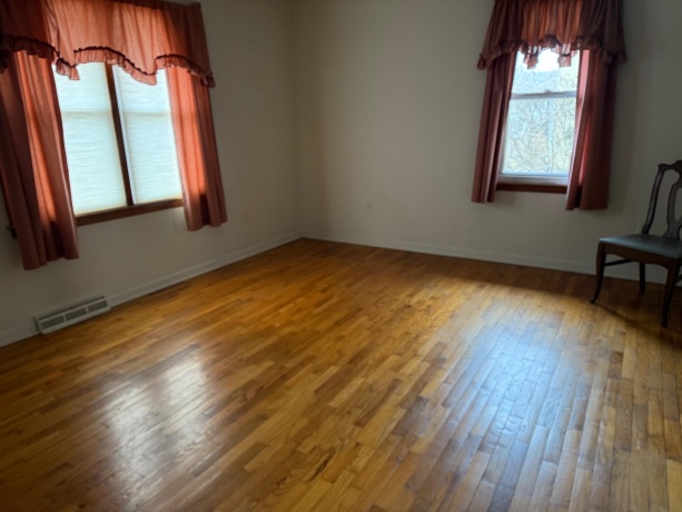 11224 Ventura Blvd, MACHESNEY PARK, Illinois 61115, 3 Bedrooms Bedrooms, ,2 BathroomsBathrooms,House,For Sale,Ventura Blvd,202601071