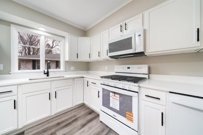 4608 Sequoia, ROCKFORD, Illinois 61108, 4 Bedrooms Bedrooms, ,2 BathroomsBathrooms,House,For Sale,Sequoia,202601072