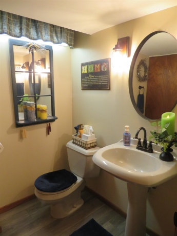 638 Carthage, FREEPORT, Illinois 61032, 3 Bedrooms Bedrooms, ,1 BathroomBathrooms,House,For Sale,Carthage,202601073