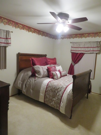 638 Carthage, FREEPORT, Illinois 61032, 3 Bedrooms Bedrooms, ,1 BathroomBathrooms,House,For Sale,Carthage,202601073