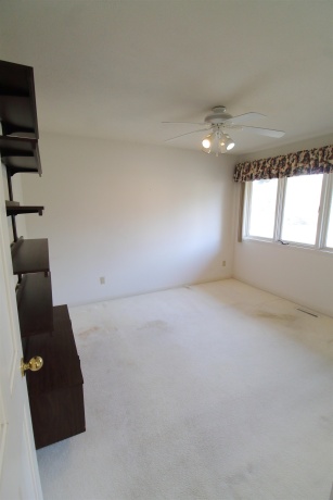 5858 Rainsford, ROCKFORD, Illinois 61107, 3 Bedrooms Bedrooms, ,2 BathroomsBathrooms,House,For Sale,Rainsford,202601074