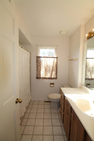 5858 Rainsford, ROCKFORD, Illinois 61107, 3 Bedrooms Bedrooms, ,2 BathroomsBathrooms,House,For Sale,Rainsford,202601074