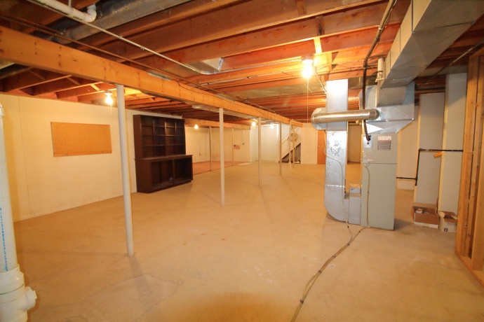 5858 Rainsford, ROCKFORD, Illinois 61107, 3 Bedrooms Bedrooms, ,2 BathroomsBathrooms,House,For Sale,Rainsford,202601074