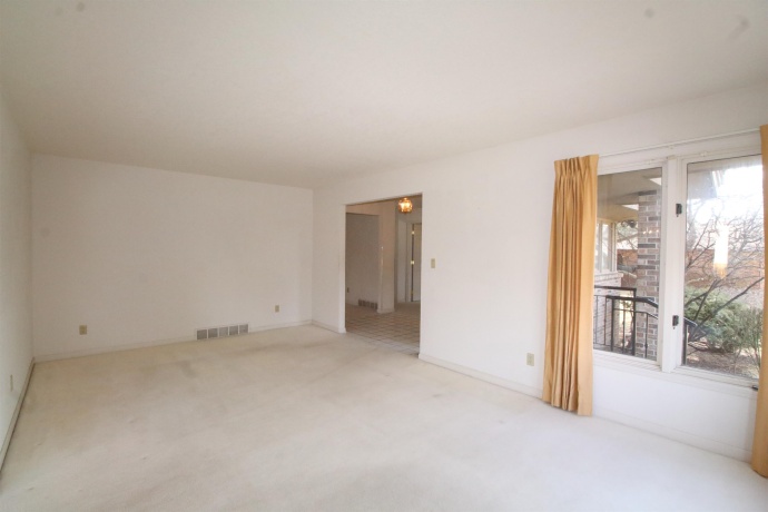 5858 Rainsford, ROCKFORD, Illinois 61107, 3 Bedrooms Bedrooms, ,2 BathroomsBathrooms,House,For Sale,Rainsford,202601074