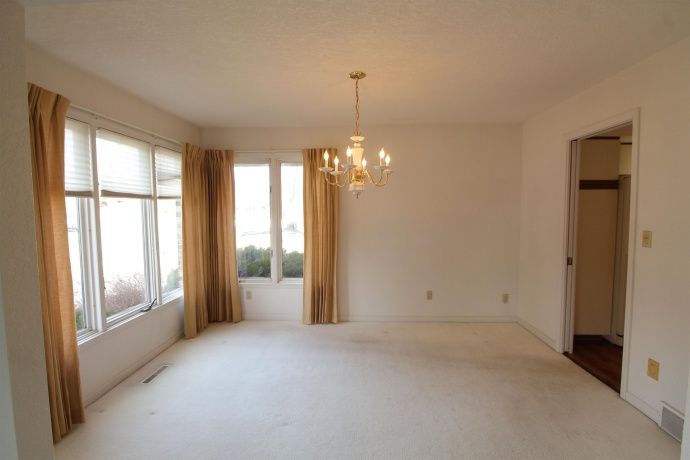 5858 Rainsford, ROCKFORD, Illinois 61107, 3 Bedrooms Bedrooms, ,2 BathroomsBathrooms,House,For Sale,Rainsford,202601074