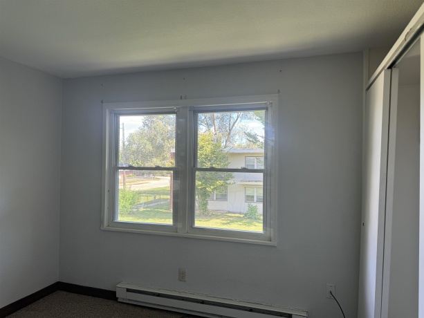 1209 39th, ROCKFORD, Illinois 61109, ,3 - 4 Units,For Sale,39th,202505369