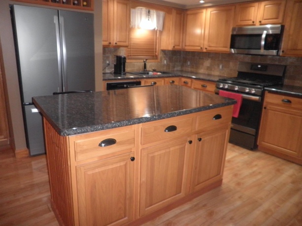 105 Oakwood, BYRON, Illinois 61010, 3 Bedrooms Bedrooms, ,3 BathroomsBathrooms,House,For Sale,Oakwood,202601075