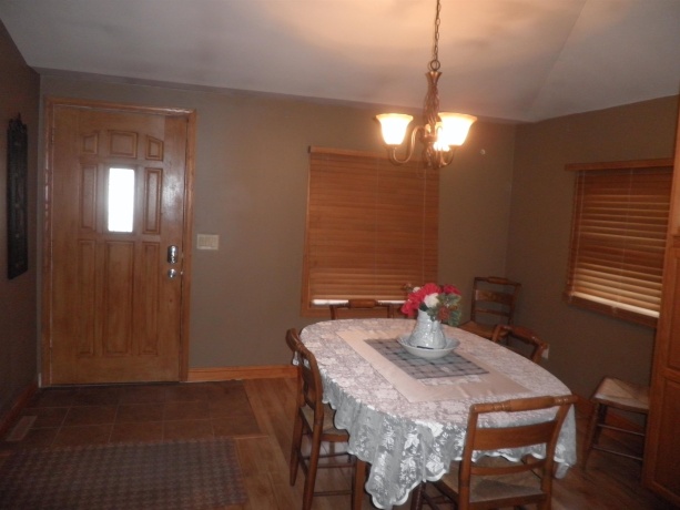105 Oakwood, BYRON, Illinois 61010, 3 Bedrooms Bedrooms, ,3 BathroomsBathrooms,House,For Sale,Oakwood,202601075