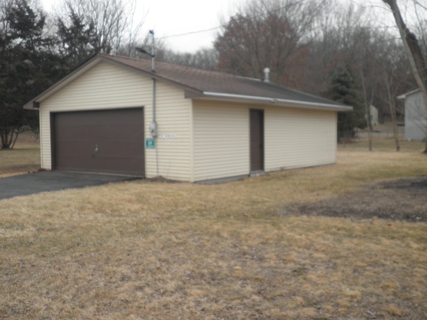 105 Oakwood, BYRON, Illinois 61010, 3 Bedrooms Bedrooms, ,3 BathroomsBathrooms,House,For Sale,Oakwood,202601075