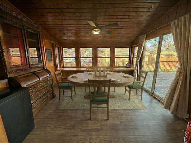 217 Franklin, ROCKTON, Illinois 61072, 3 Bedrooms Bedrooms, ,2 BathroomsBathrooms,House,For Sale,Franklin,202600937