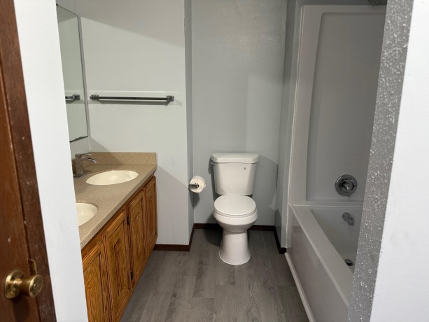 11392 Edgemere Terrace, ROSCOE, Illinois 61073, 3 Bedrooms Bedrooms, ,2 BathroomsBathrooms,House,For Sale,Edgemere Terrace,202601076