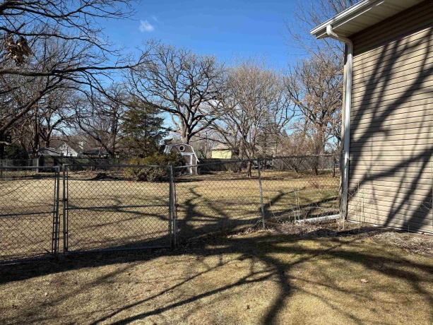 11392 Edgemere Terrace, ROSCOE, Illinois 61073, 3 Bedrooms Bedrooms, ,2 BathroomsBathrooms,House,For Sale,Edgemere Terrace,202601076