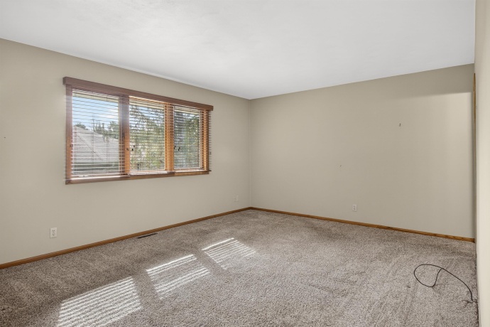 6547 Stonehill, ROCKFORD, Illinois 61108, 2 Bedrooms Bedrooms, ,3 BathroomsBathrooms,Condominium,For Sale,Stonehill,202601077