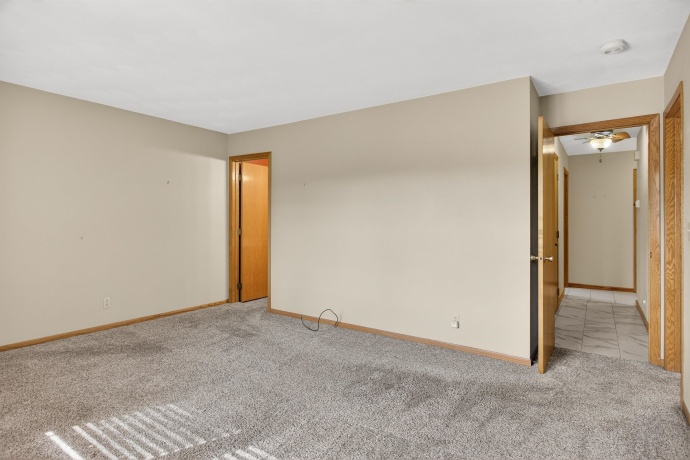 6547 Stonehill, ROCKFORD, Illinois 61108, 2 Bedrooms Bedrooms, ,3 BathroomsBathrooms,Condominium,For Sale,Stonehill,202601077