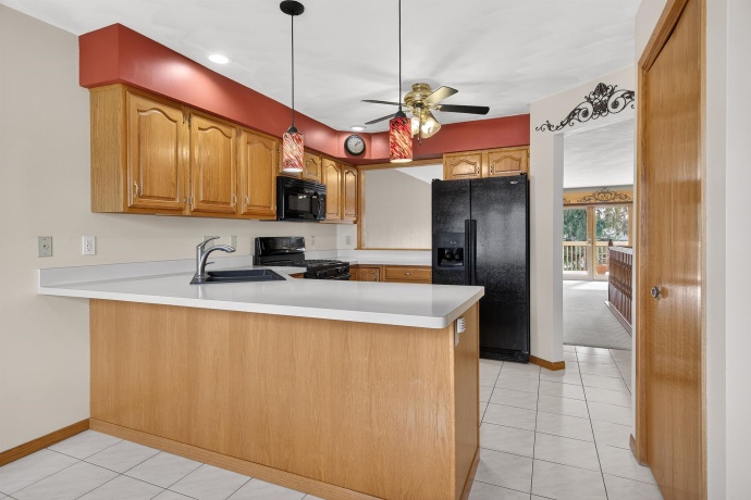 6547 Stonehill, ROCKFORD, Illinois 61108, 2 Bedrooms Bedrooms, ,3 BathroomsBathrooms,Condominium,For Sale,Stonehill,202601077