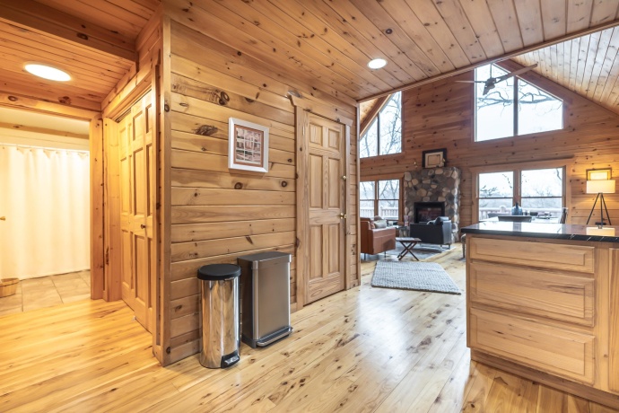 5A116 Apple Canyon, APPLE RIVER, Illinois 61001, 5 Bedrooms Bedrooms, ,3 BathroomsBathrooms,House,For Sale,Apple Canyon,202601078