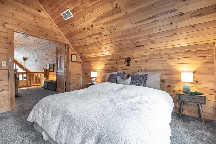 5A116 Apple Canyon, APPLE RIVER, Illinois 61001, 5 Bedrooms Bedrooms, ,3 BathroomsBathrooms,House,For Sale,Apple Canyon,202601078