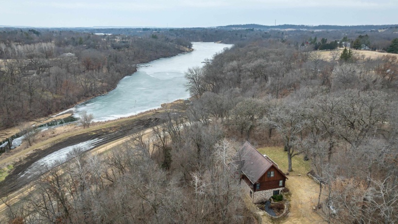 5A116 Apple Canyon, APPLE RIVER, Illinois 61001, 5 Bedrooms Bedrooms, ,3 BathroomsBathrooms,House,For Sale,Apple Canyon,202601078