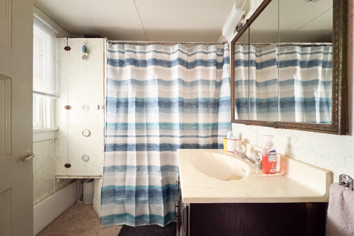 230 Reed, PECATONICA, Illinois 61063, 2 Bedrooms Bedrooms, ,1 BathroomBathrooms,House,For Sale,Reed,202601080