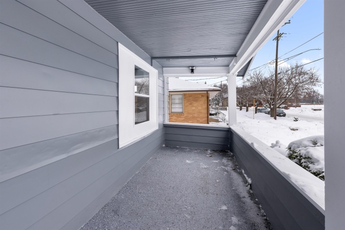 1519 13th, ROCKFORD, Illinois 61104, 4 Bedrooms Bedrooms, ,2 BathroomsBathrooms,House,For Sale,13th,202507404