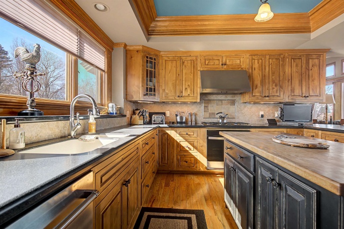 1 Hoffman, ELIZABETH, Illinois 61028, 5 Bedrooms Bedrooms, ,5 BathroomsBathrooms,House,For Sale,Hoffman,202601084