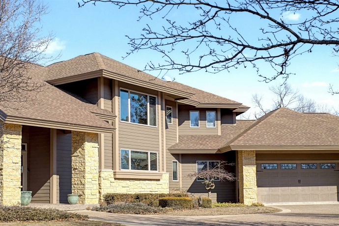 1 Hoffman, ELIZABETH, Illinois 61028, 5 Bedrooms Bedrooms, ,5 BathroomsBathrooms,House,For Sale,Hoffman,202601084