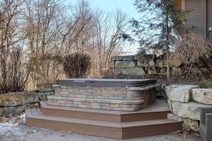 1 Hoffman, ELIZABETH, Illinois 61028, 5 Bedrooms Bedrooms, ,5 BathroomsBathrooms,House,For Sale,Hoffman,202601084