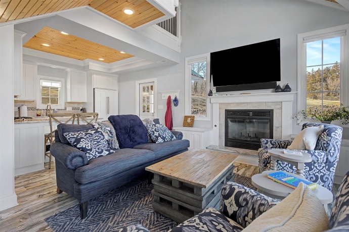 1 Hoffman, ELIZABETH, Illinois 61028, 5 Bedrooms Bedrooms, ,5 BathroomsBathrooms,House,For Sale,Hoffman,202601084