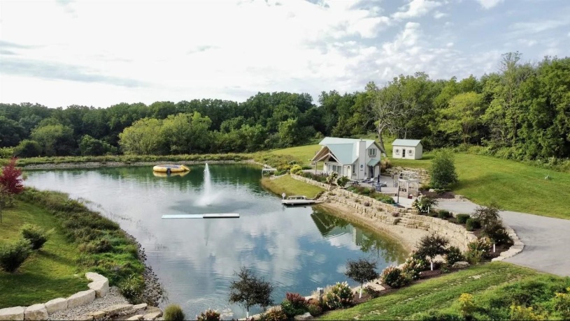 1 Hoffman, ELIZABETH, Illinois 61028, 5 Bedrooms Bedrooms, ,5 BathroomsBathrooms,House,For Sale,Hoffman,202601084