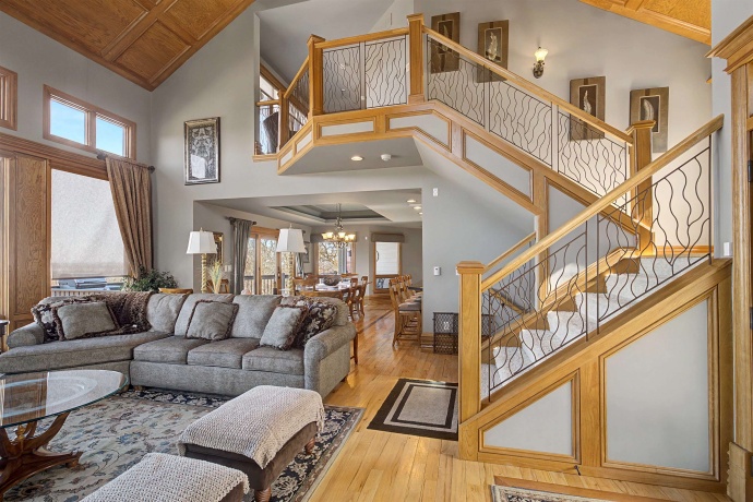 1 Hoffman, ELIZABETH, Illinois 61028, 5 Bedrooms Bedrooms, ,5 BathroomsBathrooms,House,For Sale,Hoffman,202601084