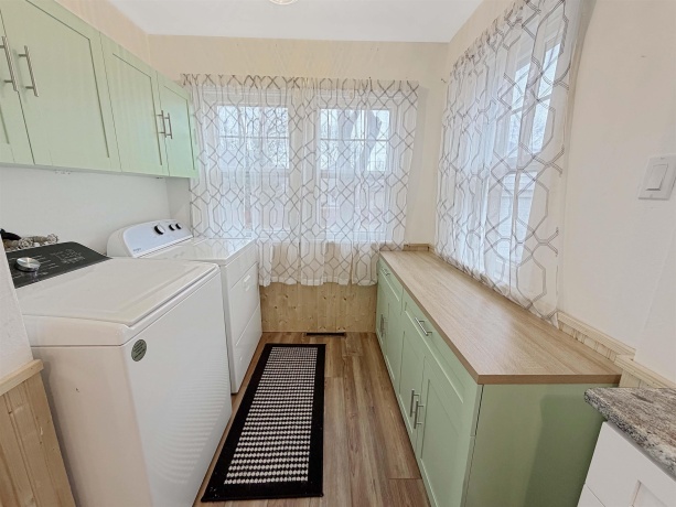 1529 Logan, FREEPORT, Illinois 61032, 2 Bedrooms Bedrooms, ,1 BathroomBathrooms,House,For Sale,Logan,202601085