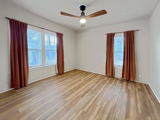 1529 Logan, FREEPORT, Illinois 61032, 2 Bedrooms Bedrooms, ,1 BathroomBathrooms,House,For Sale,Logan,202601085