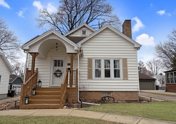 1529 Logan, FREEPORT, Illinois 61032, 2 Bedrooms Bedrooms, ,1 BathroomBathrooms,House,For Sale,Logan,202601085