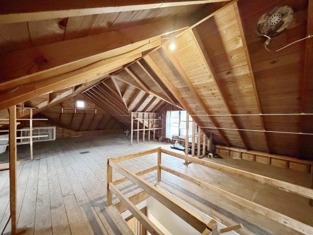 1529 Logan, FREEPORT, Illinois 61032, 2 Bedrooms Bedrooms, ,1 BathroomBathrooms,House,For Sale,Logan,202601085