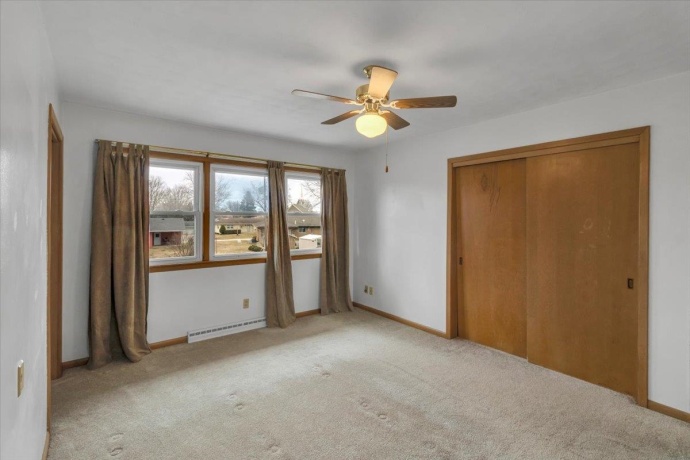 1636 Whitney, BELVIDERE, Illinois 61008, 2 Bedrooms Bedrooms, ,1 BathroomBathrooms,House,For Sale,Whitney,202601090