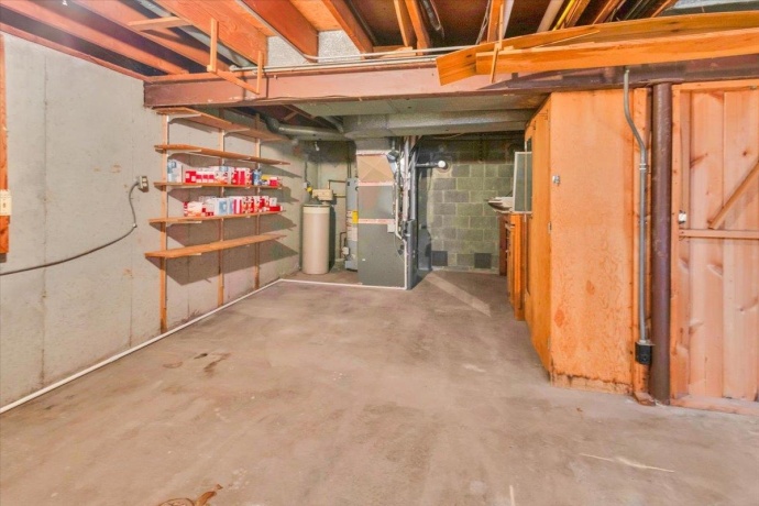 1636 Whitney, BELVIDERE, Illinois 61008, 2 Bedrooms Bedrooms, ,1 BathroomBathrooms,House,For Sale,Whitney,202601090