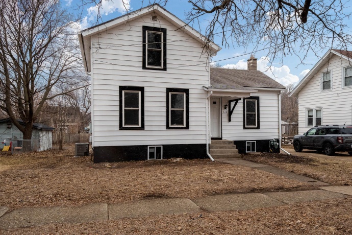 610 Prospect, ROCKFORD, Illinois 61107, 3 Bedrooms Bedrooms, ,1 BathroomBathrooms,House,For Sale,Prospect,202601096