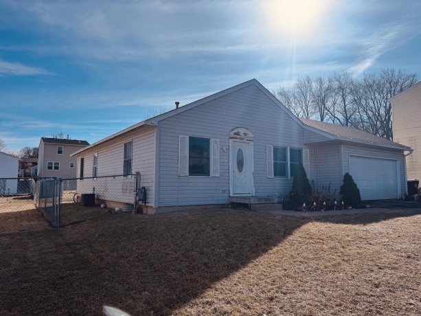 2964 16th, ROCKFORD, Illinois 61109, 3 Bedrooms Bedrooms, ,1 BathroomBathrooms,House,For Sale,16th,202601098