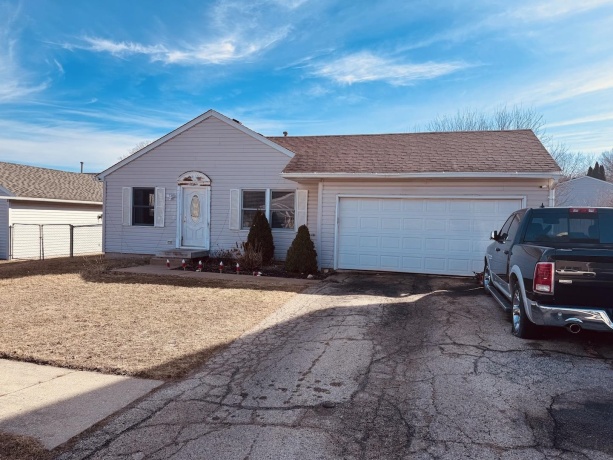 2964 16th, ROCKFORD, Illinois 61109, 3 Bedrooms Bedrooms, ,1 BathroomBathrooms,House,For Sale,16th,202601098