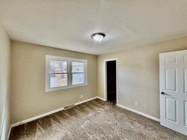 4303 O'Connell, ROCKFORD, Illinois 61109, 3 Bedrooms Bedrooms, ,1 BathroomBathrooms,House,For Sale,O'Connell,202601108