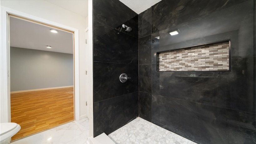 1611 Jackson, ROCKFORD, Illinois 61107, 3 Bedrooms Bedrooms, ,2 BathroomsBathrooms,House,For Sale,Jackson,202601109