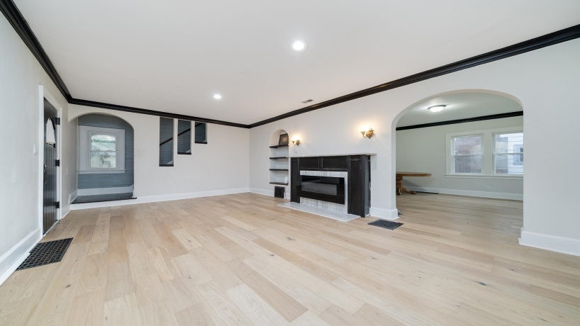 1611 Jackson, ROCKFORD, Illinois 61107, 3 Bedrooms Bedrooms, ,2 BathroomsBathrooms,House,For Sale,Jackson,202601109